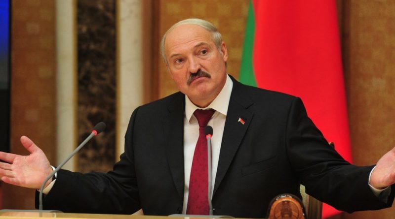 Foto Президент Беларуси Александр Лукашенко решил не возвращать белорусов из-за рубежа: Пускай там и сидят, если выехали 1 29.01.2022