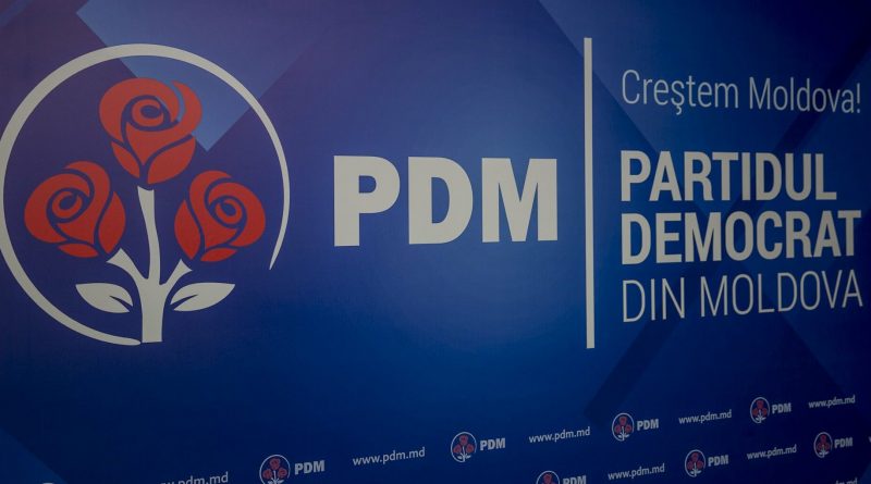 PDM-ul își rărește rândurile. Mai mulți aleși locali și primari din nordul țării aderă la alte partide