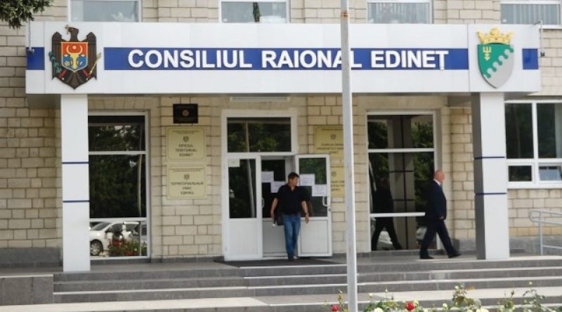 Şefa Direcției Educație a Consiliului raional Edineț a fost eliberată din funcție