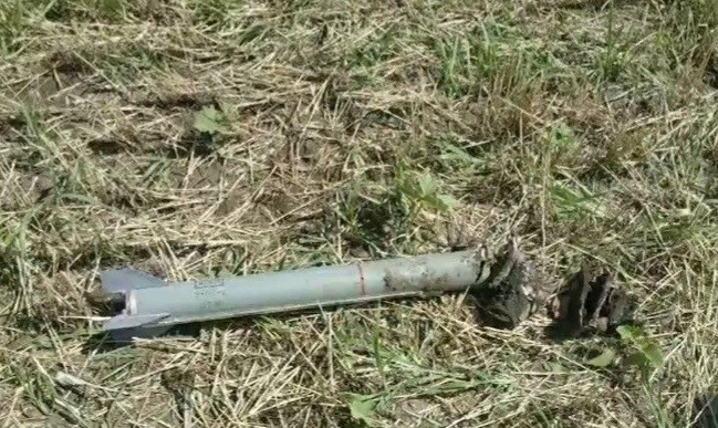 O rachetă antigrindină a fost găsită într-un lan de grâu din raionul Sângerei