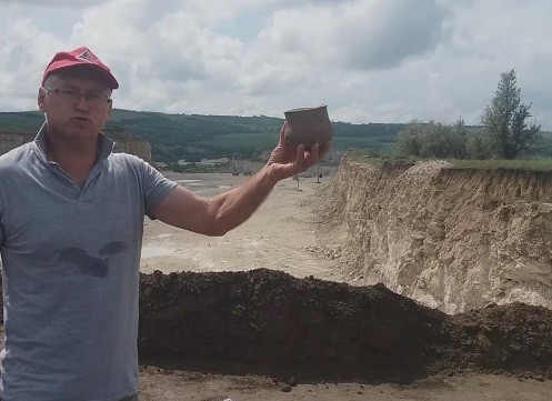 /VIDEO/ Noi descoperiri arheologice în satul Cobani din raionul Glodeni