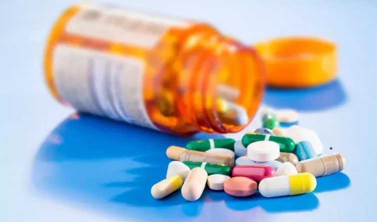 Ministerul Sănătății s-a autosesizat cu privire la aparițiile situațiilor, în care pacienții bolnavi de COVID-19 sunt impuși să-și achite medicamentele pentru tratament