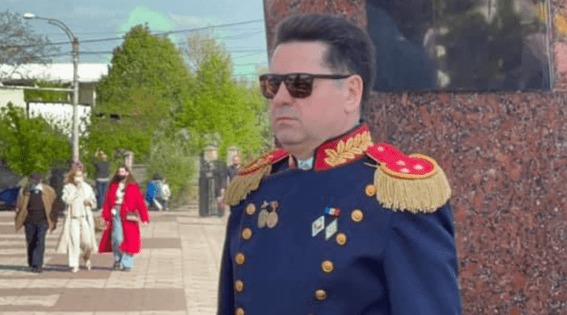 Foto Deputatul socialist Ştefan Gaţcan surprins în uniformă militară la parada din 9 mai, deși nu a făcut armata 1 18.01.2022