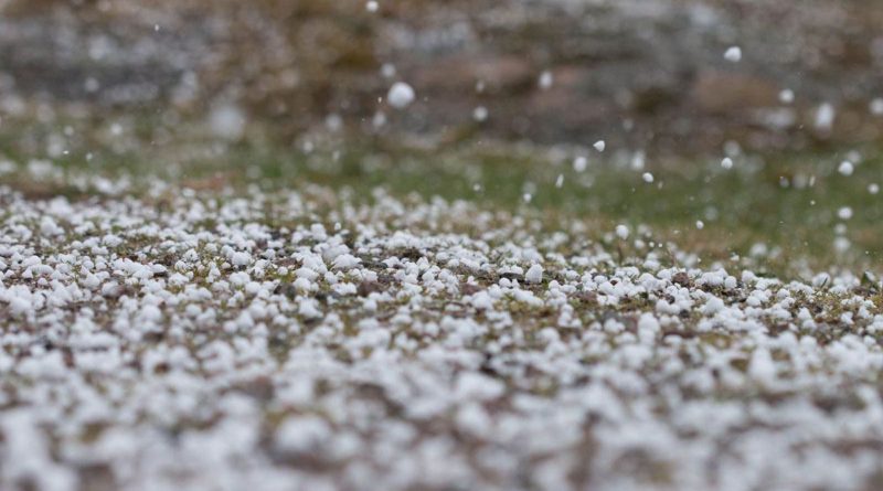 Atenție, meteorologii au anunțat Cod Galben de ploi cu grindină pe întreg teritoriul țării