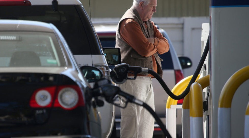 ANRE a stabilit noi ieftiniri la carburanți