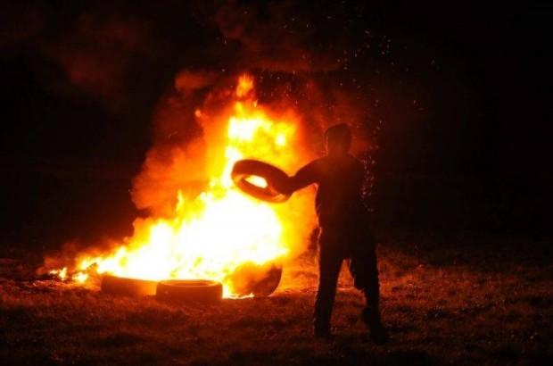 Граждан призывают отказаться от сожжения покрышек в Пасхальную ночь