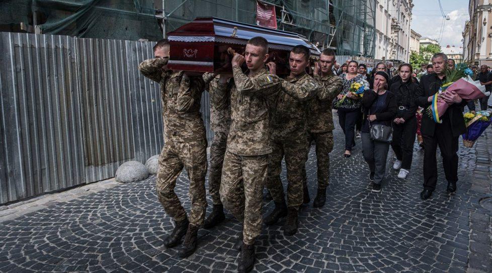 Ucraina pierde zilnic între 60 și 100 de soldați în război